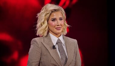 Savannah Chrisley warned by co-hosts not to heed to hateful online comments