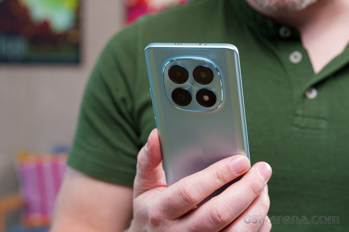 Poco M8 review