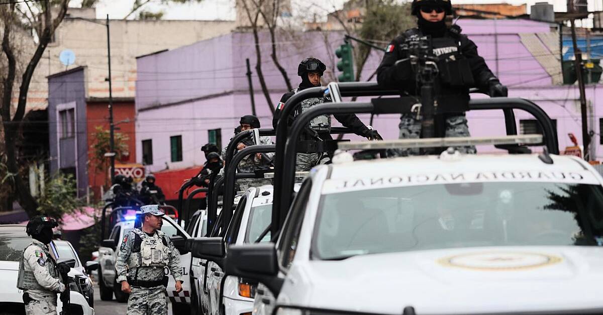 At least 73 dead in attempt to capture Mexican cartel boss and violent aftermath