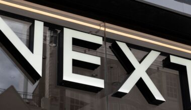 Next x National Trust has landed – and this stylish fleece is the everyday layer you need now