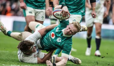 Reinvented Ireland demolish England at Twickenham