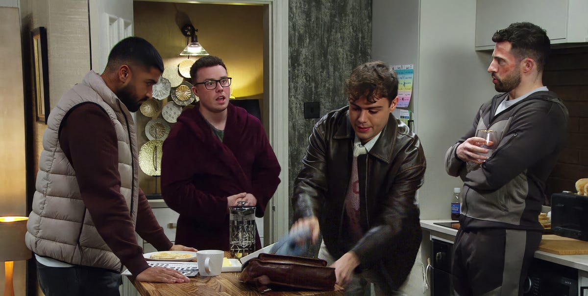 Emmerdale reveals whether Vinny and Lewis are over