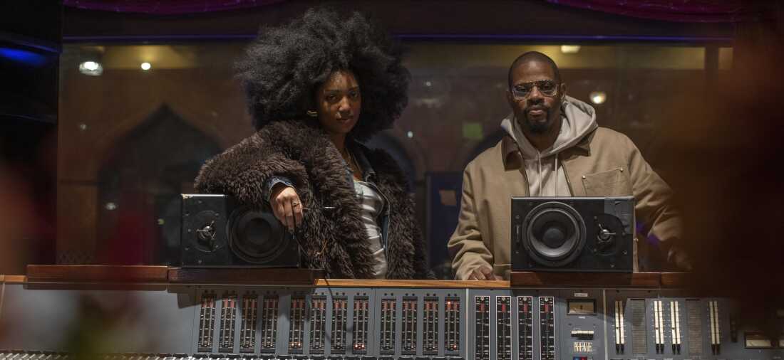 Liv.e and Karriem Riggins of GENA