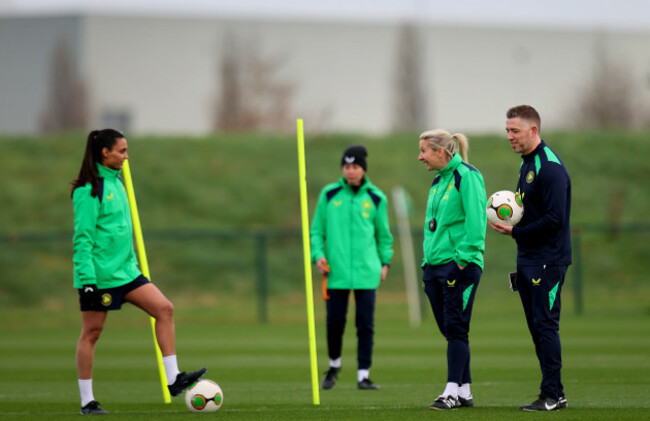 jasmine-mander-carla-ward-and-gary-cronin