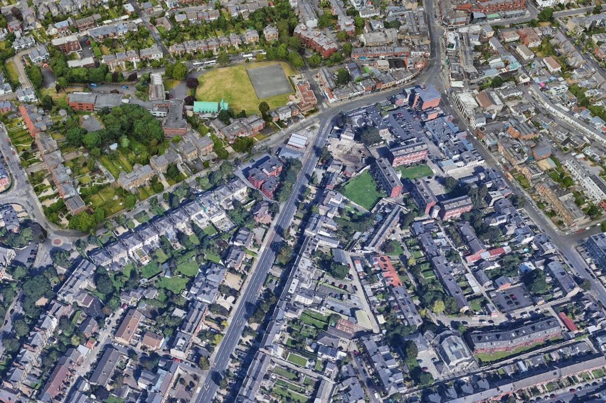 The winning ticket was purchased at the Circle K Grosvenor Service Station on the  Rathmines Road, Dublin 6.