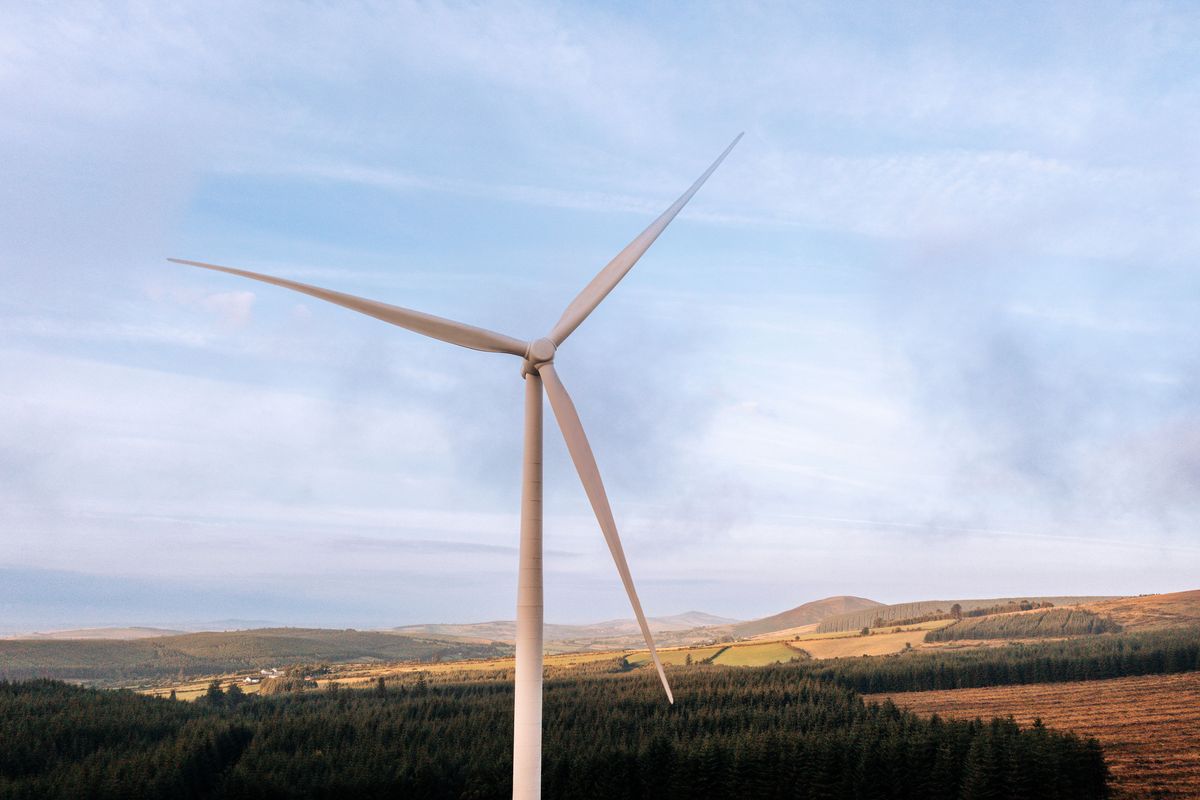 Wind turbine photo (stock)