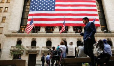 Industrials Up on Muted Inflation Data - Industrials Roundup