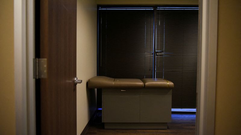 After years of silence, Texas medical board issues training for doctors on how to legally provide abortions