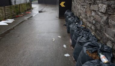 Horse manure piles up near Guinness Storehouse after change in Dublin council policy – The Irish Times