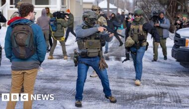 French tech giant Capgemini to sell US subsidiary working for ICE - BBC