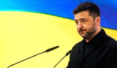 'Difficult' Ukraine peace talks end after Zelensky says Russia stalling and criticises ‘unfair’ Trump