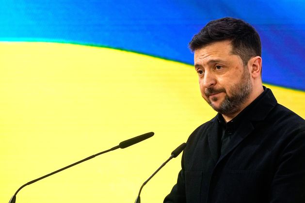 'Difficult' Ukraine peace talks end after Zelensky says Russia stalling and criticises ‘unfair’ Trump