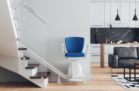 Elderly woman sleeping on couch since October waiting on stairlift - News