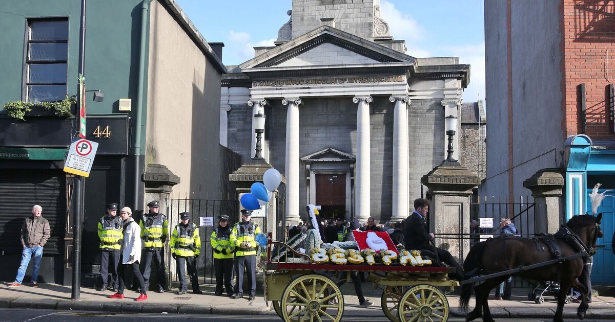 Platinum coffins and luxury cars: Vulgar displays of wealth by crime gangs eyed up by CAB - Irish Examiner