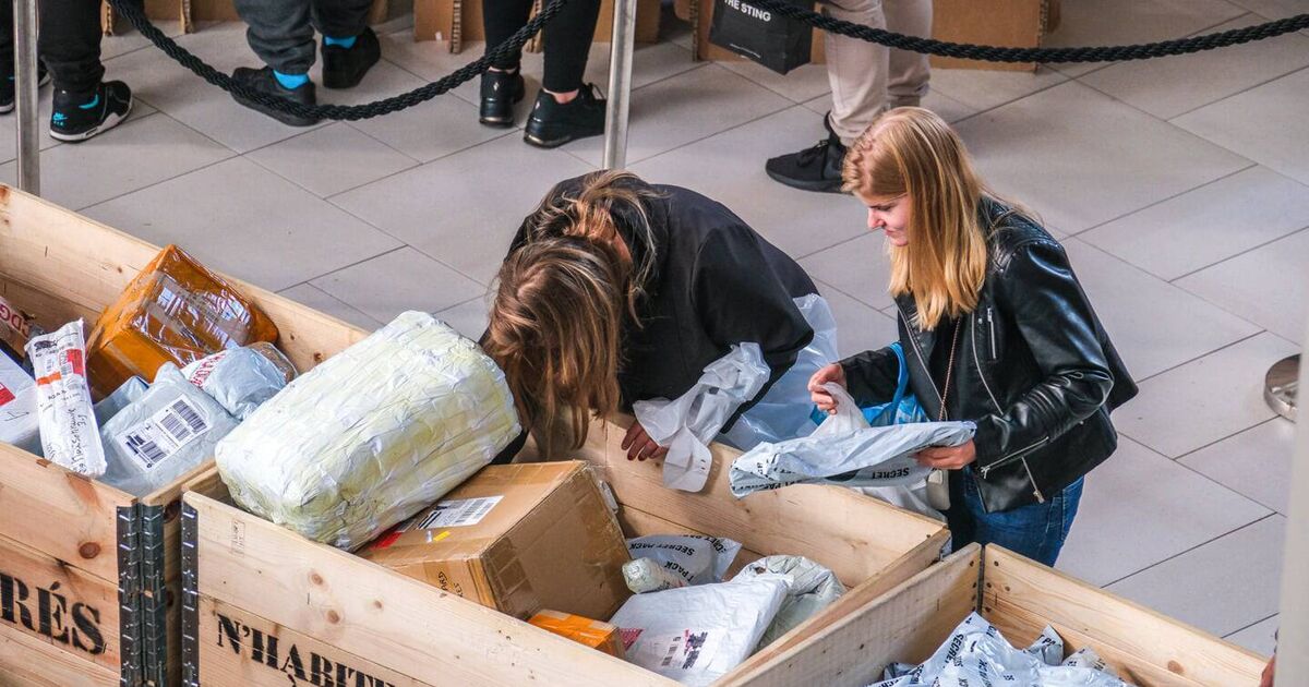 Mystery lost package shop coming to Cork next week — here’s what you need to know - Irish Examiner