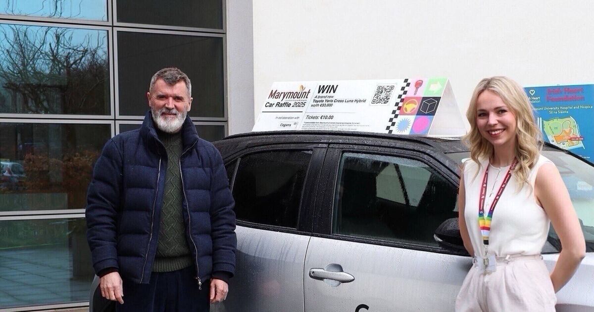 Roy pops in to lend a hand to Marymount fundraiser