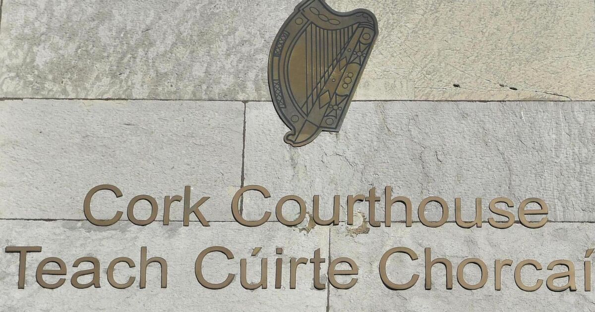 Cork man who produced large knife in Cobh pub gets suspended sentence