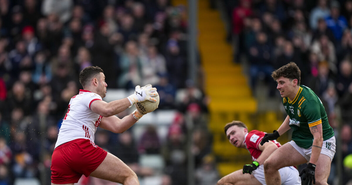 Cork footballers clash with Kildare switched to Páirc Uí Rinn