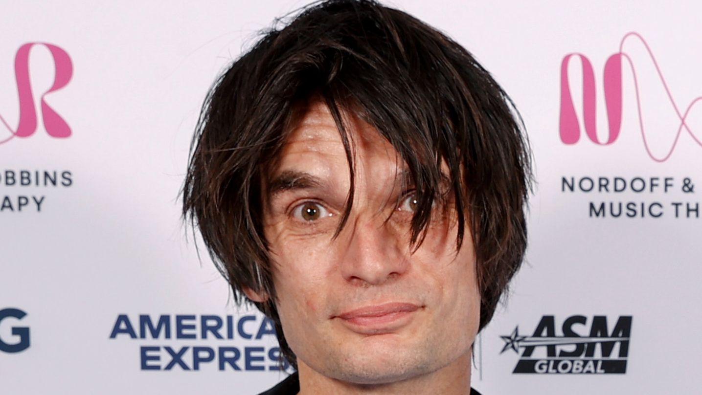 Jonny Greenwood headshot