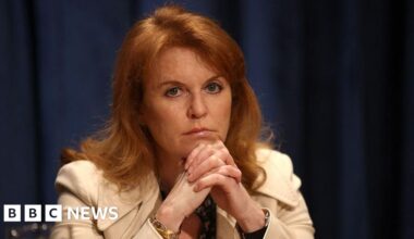 Sarah Ferguson asked Epstein for bankruptcy advice while he was in jail, emails suggest - BBC