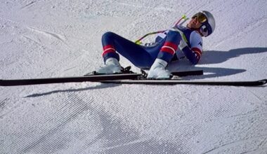 Lindsey Vonn airlifted off mountain after crashing in Olympic women’s downhill – The Irish Times