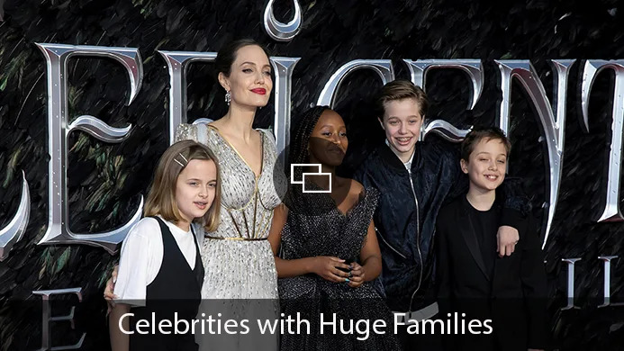 Angelina Jolie, Vivienne Jolie-Pitt, Zahara Jolie-Pitt, Shiloh Jolie-Pitt and Knox Leon Jolie-Pitt
