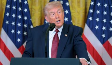 CNN halts for breaking news in major Donald Trump alert | TV & Radio | Showbiz & TV