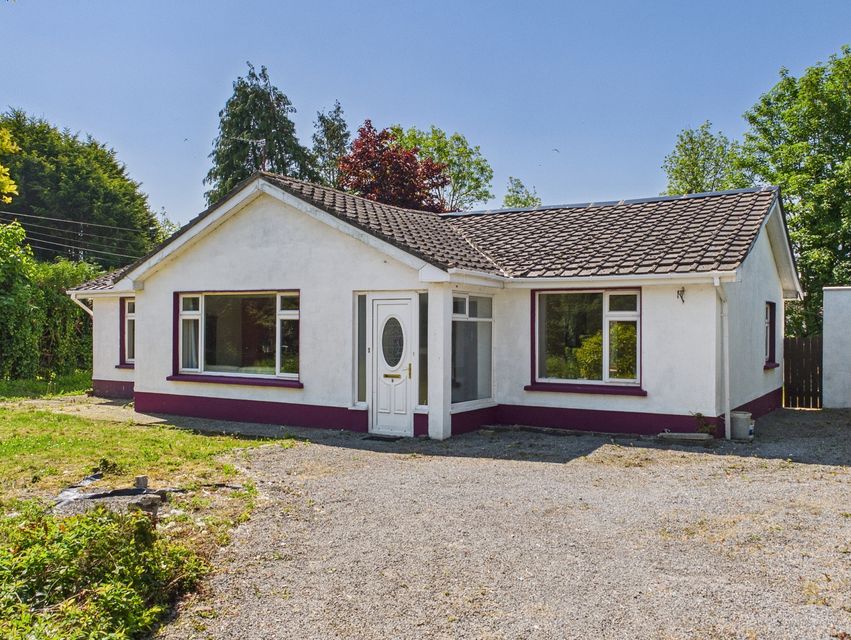 9 Riverside Avenue, Circular Road, Roscommon Town