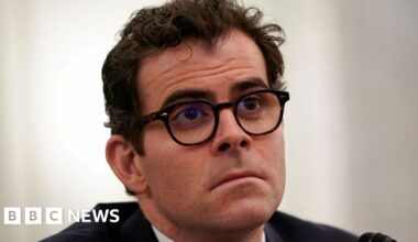 Instagram boss: 16 hours of daily use is 'problematic,' not addiction - BBC