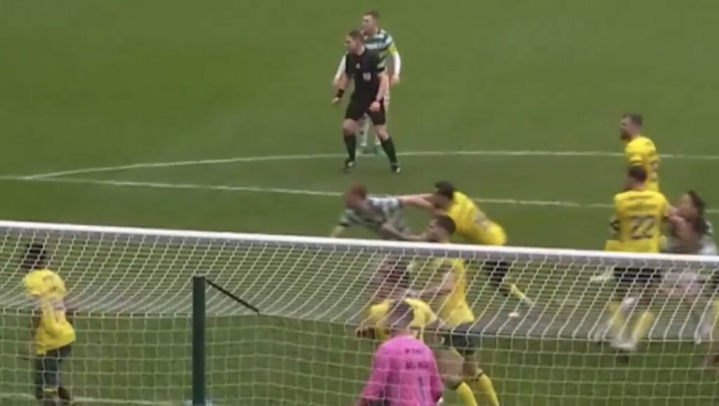 Former Ref Insists Celtic Denied ‘Clear’ Penalty
