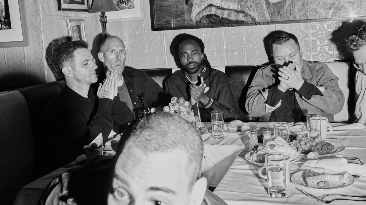 Bleachers Announce New Album everyone for ten minutes, Reveal "you and forever"