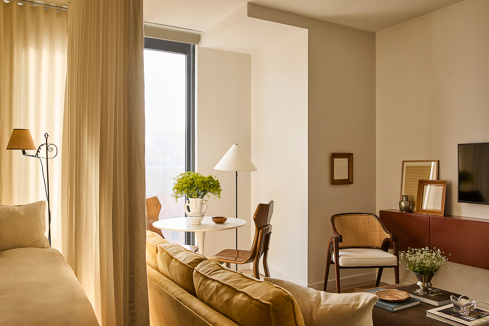 studio curtain room divider