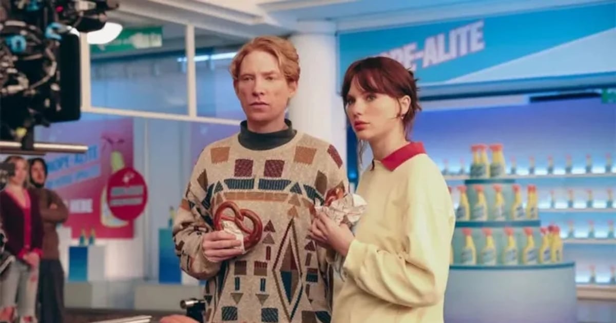 Domhnall Gleeson, Graham Norton and Cillian Murphy star in new Taylor Swift music video – The Irish Times