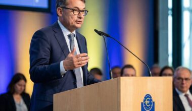 ECB unlikely to react to a temporary dip below 2% inflation - Nagel