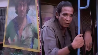 Pakistani viewer impressed by Aditya Dhar's deep research in Dhurandhar.