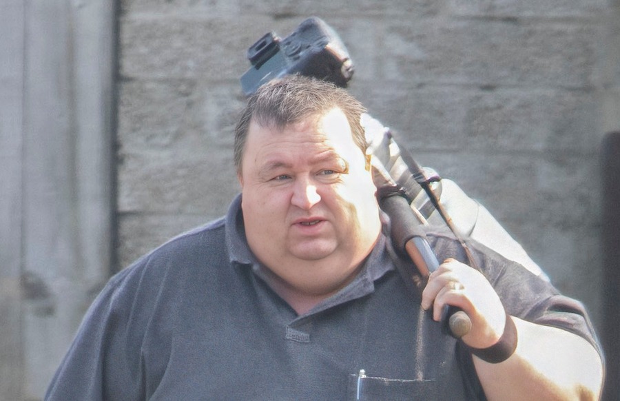 Tributes as popular photographer Gary Foy passes away