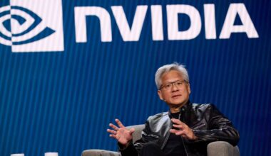 AI Chipmaker's Results, Outlook Blow Past Wall Street Estimates as Data Center Revenue Soars