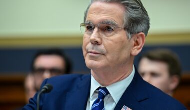 ‘Nothing short of self-sabotage’: Watchdog warns about national debt setting new record in just 4 years