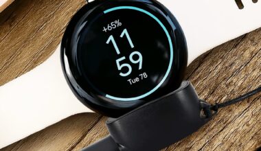 Google Pixel Watch 4 gets $9 travel-ready charger