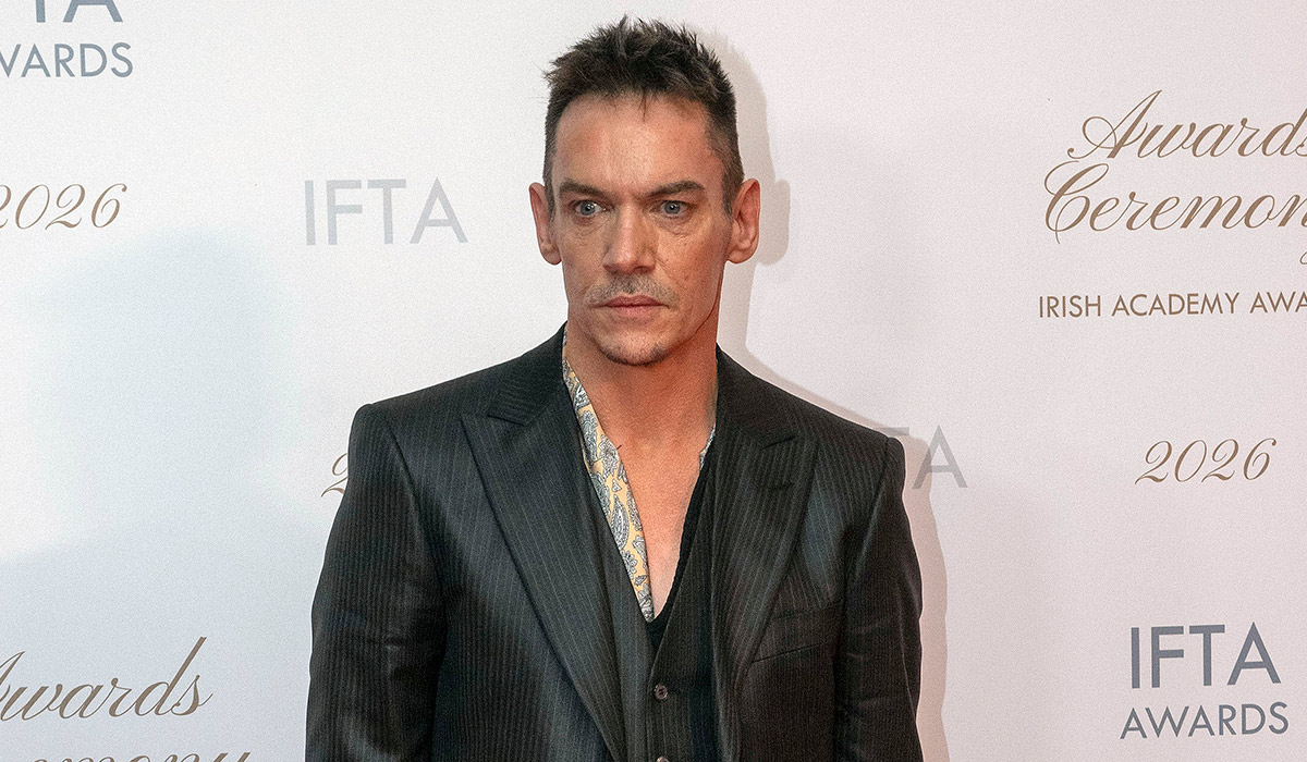 Jonathan Rhys-Meyers on the Red Carpet at the 2026 IFTA awards © Pic Michael Chester +353 87 8072295 info@chester.ie www.chester.ie