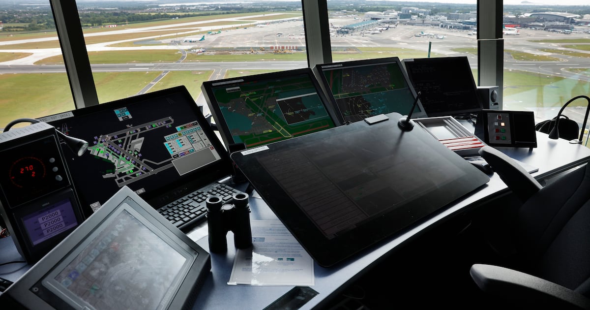 Air traffic control staff shortages threaten to disrupt passengers – The Irish Times