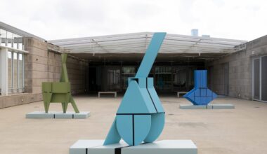 The Shapeshifting Sculpture of Diane Simpson