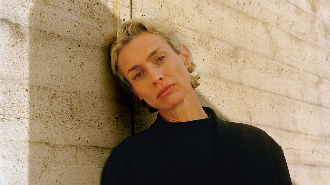 A Doctor’s Guide to Longevity Supplements and Aging Well