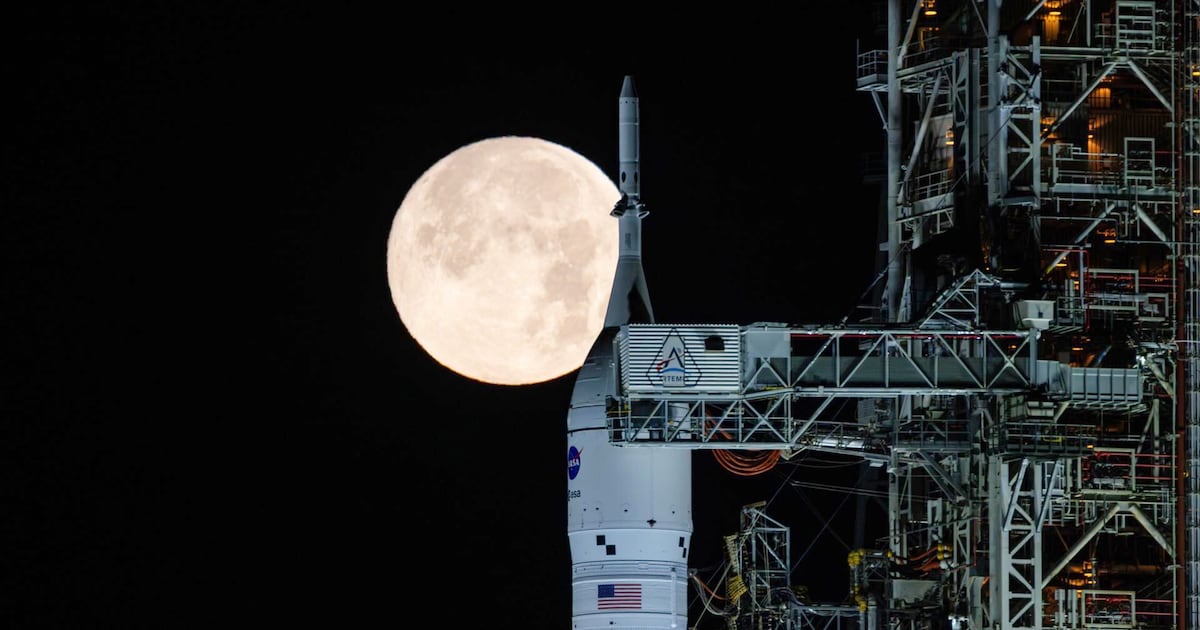 Nasa’s mission to the moon delayed after technical issue found on rocket – The Irish Times
