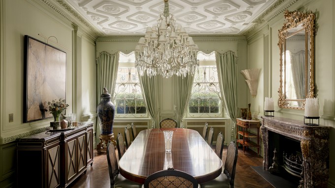 Inside a 7-Story Townhouse in London's Knightbridge Neighborhood