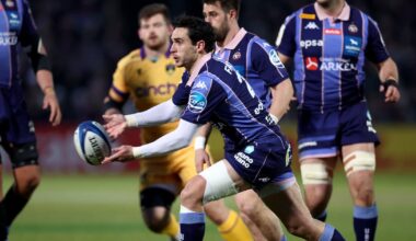 Joey Carbery still expected to make Leinster switch despite suffering season-ending ACL injury – The Irish Times