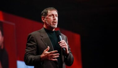 Larry Ellison Says He Was Drawn To Computers Due To Basketball, Saying It Was 'Immediate Feedback' That Got Him Hooked: 'You Win Or Lose Very Quickly'
