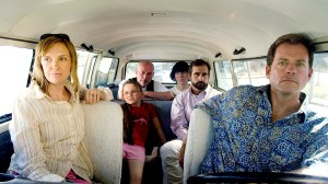 LITTLE MISS SUNSHINE, Toni Collette, Abigail Breslin, Alan Arkin, Paul Dano, Steve Carell, Greg Kinnear, 2006, © Fox Searchlight / Courtesy:  Everett Collection