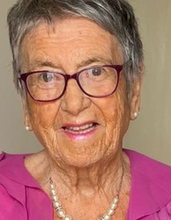 Death Notice of Marie Dillon (née Crawford) (Clareview, Limerick)