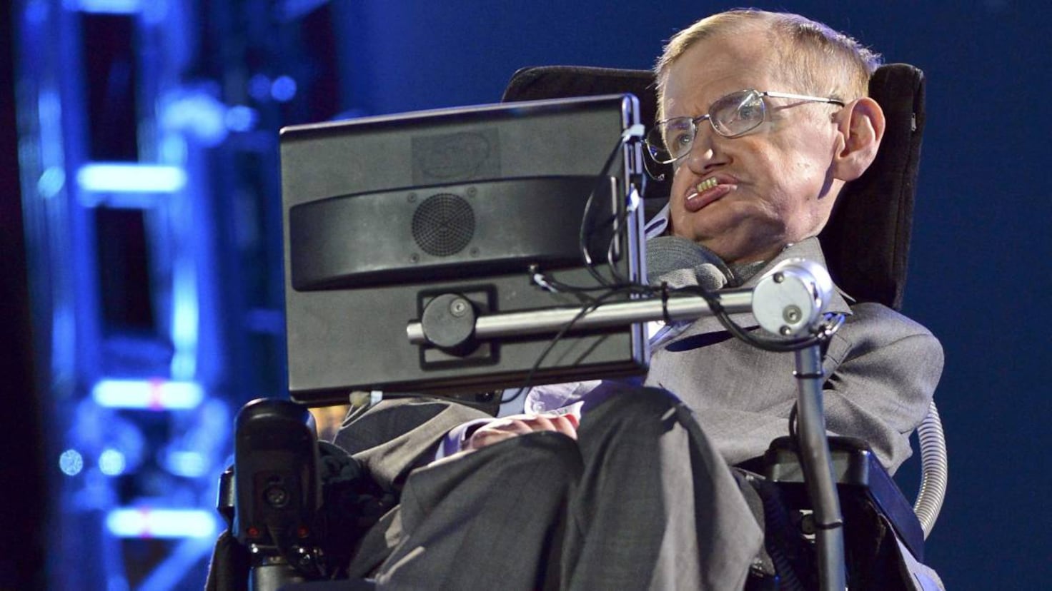 Stephen Hawking, scientist: “Quiet and silent people are the ones who have the strongest and loudest minds”